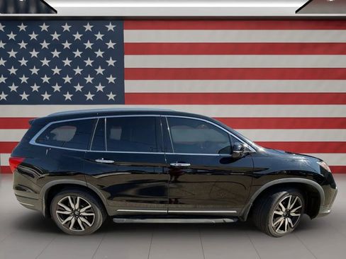 Used 2019 Honda Pilot Touring image 8