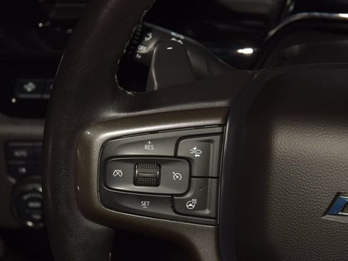 Used 2023 Chevrolet Silverado 1500 ZR2 w/ Technology Package AWD/4WD image 43