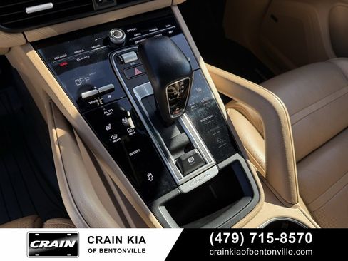 Used 2019 Porsche Cayenne image 18
