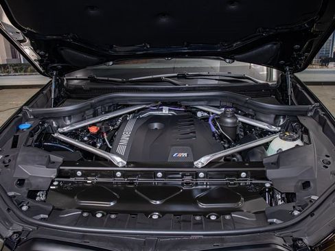 New 2026 BMW X6 xDrive40i w/ Premium Package image 5