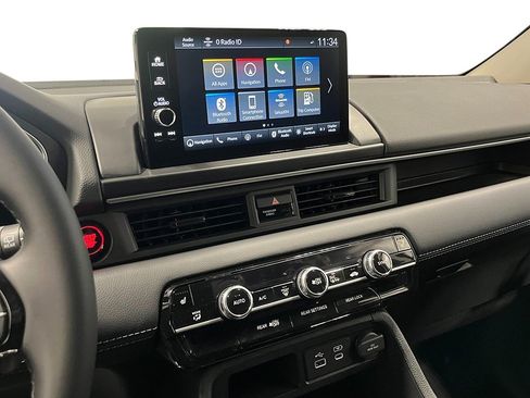 New 2025 Honda Pilot Touring image 23