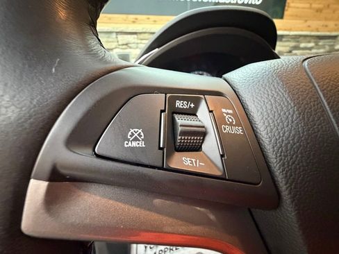 Used 2022 Chevrolet Trax LT w/ Driver Confidence Package image 22