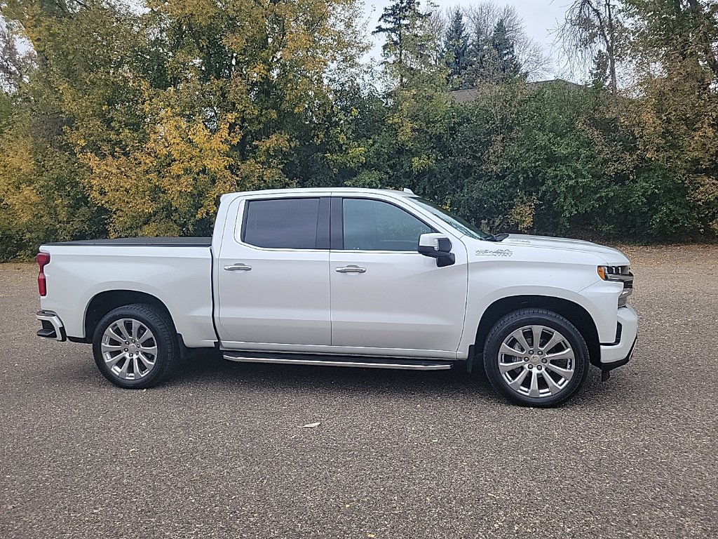 Used 2020 Chevrolet Silverado 1500 High Country AWD/4WD image 11