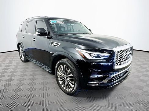 Used 2019 INFINITI QX80 Luxe w/ 22" Wheel Package image 3