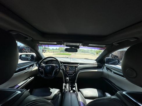 Used 2013 Cadillac XTS Platinum w/ Driver Assist Package FWD image 15