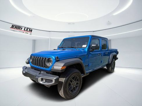New 2026 Jeep Gladiator Sport AWD/4WD image 8