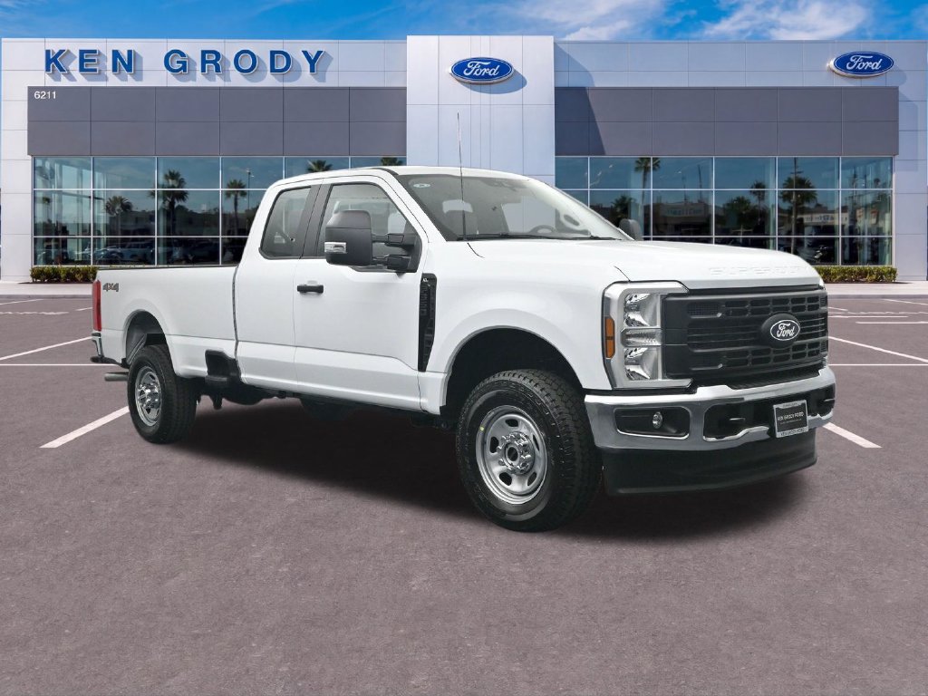 New 2027 Ford F350 XL w/ XL Chrome Package AWD/4WD 360° Tour