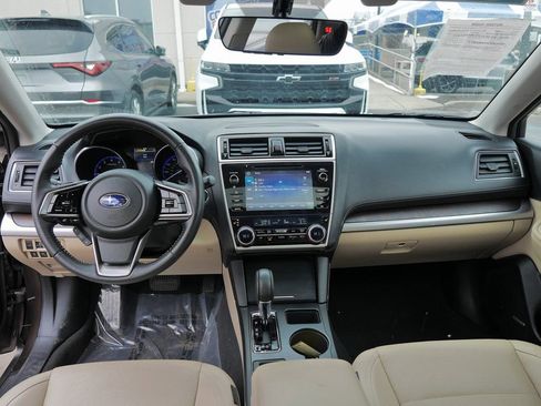 Used 2019 Subaru Outback 2.5i Limited w/ Popular Package #2 image 20