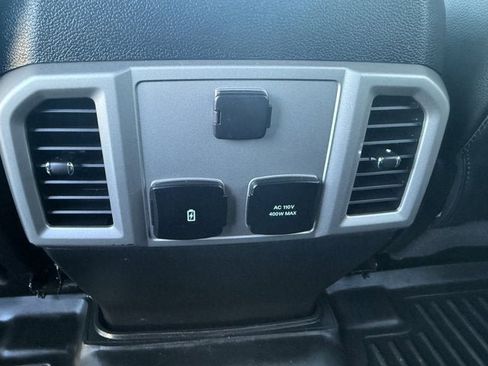 Used 2019 Ford F250 Lariat w/ Lariat Ultimate Package image 35