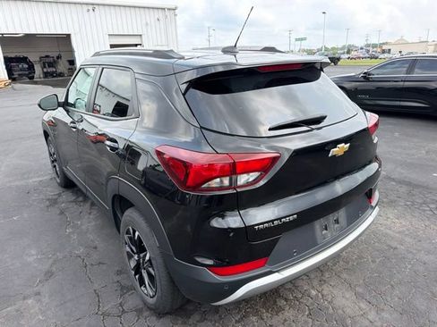 Certified 2022 Chevrolet TrailBlazer LT w/ Convenience Package FWD image 4
