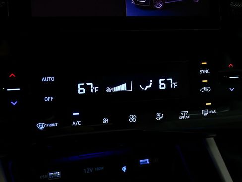 Used 2022 Hyundai Tucson SEL w/ Convenience + Premium Package AWD/4WD image 21