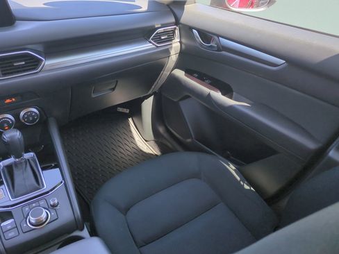 Used 2020 MAZDA CX-5 Sport FWD image 13