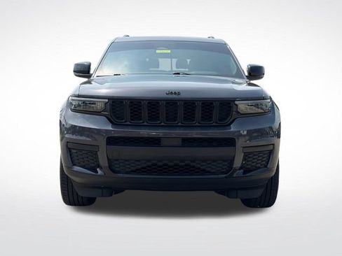 Used 2023 Jeep Grand Cherokee L Laredo AWD/4WD image 32