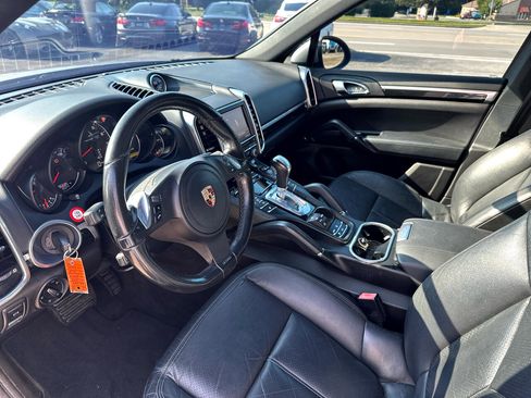 Used 2012 Porsche Cayenne image 11