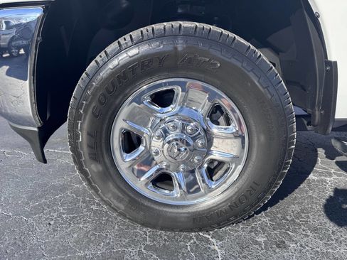 Used 2021 RAM 2500 Big Horn image 12