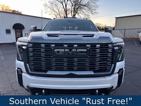 Certified 2024 GMC Sierra 2500 Denali Ultimate image 5