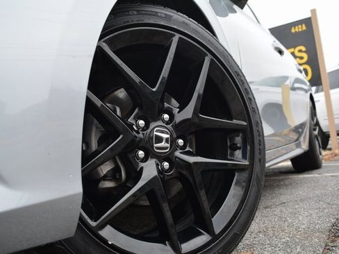 Used 2024 Honda Civic Sport image 2