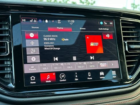 Used 2024 Dodge Durango GT image 21