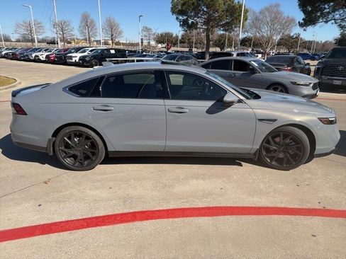 Certified 2025 Honda Accord Touring image 4