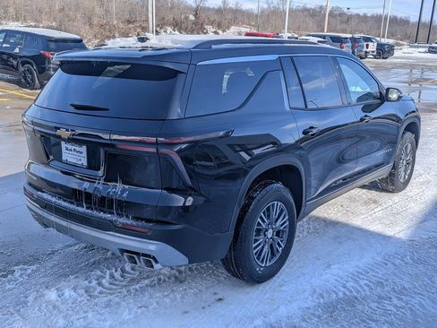 New 2026 Chevrolet Traverse LT w/ Driver Confidence Package image 7