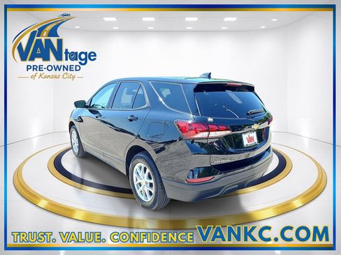 Used 2024 Chevrolet Equinox LS w/ LS Convenience Package FWD image 9