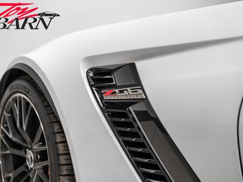 Used 2016 Chevrolet Corvette Z06 image 22