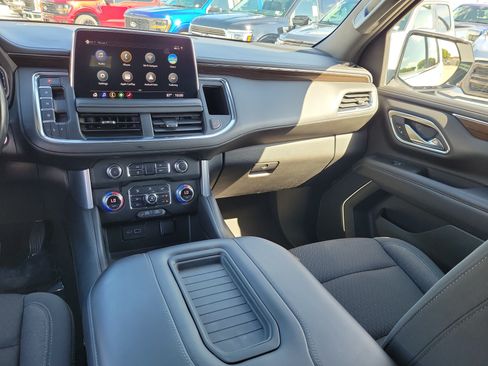 Used 2021 GMC Yukon SLE RWD image 21