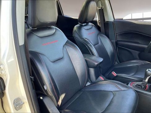 Used 2019 Jeep Compass Trailhawk w/ Leather Interior Group image 20