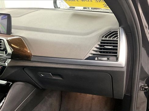 Used 2019 BMW X4 xDrive30i w/ Driving Assistance Package image 13