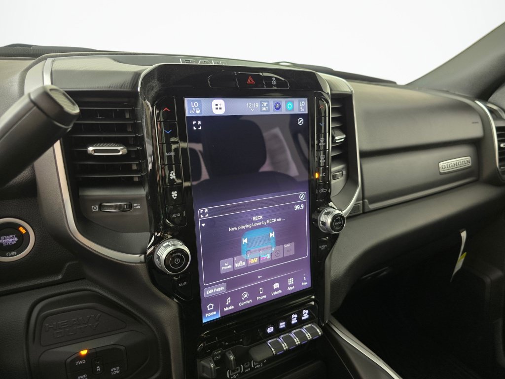 New 2026 RAM 2500 Big Horn AWD/4WD image 23