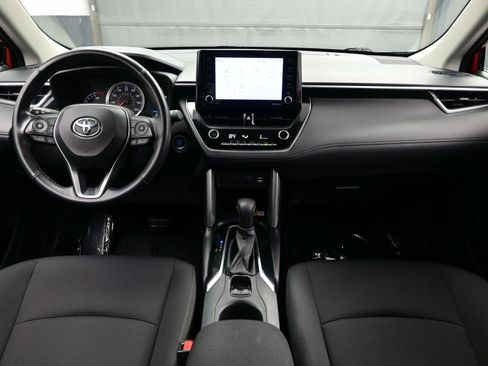Used 2022 Toyota Corolla Cross LE image 16