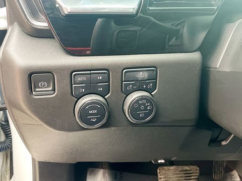 Used 2023 Chevrolet Silverado 1500 LT Trail Boss w/ Protection Package image 10