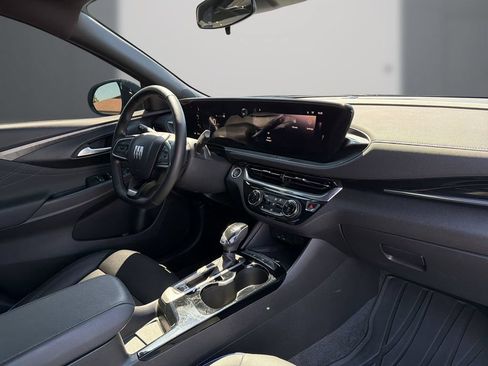 Used 2024 Buick Envista Sport Touring w/ Convenience I Package FWD image 16