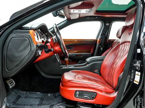 Used 2018 Bentley Mulsanne RWD image 16