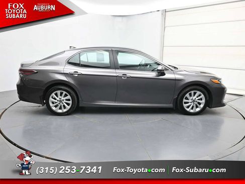 Used 2023 Toyota Camry LE AWD/4WD image 18