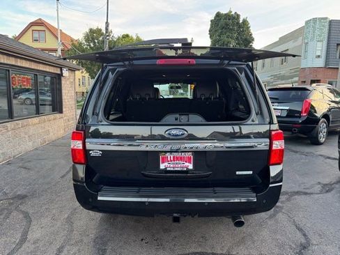 Used 2015 Ford Expedition EL XLT w/ Equipment Group 202A image 28