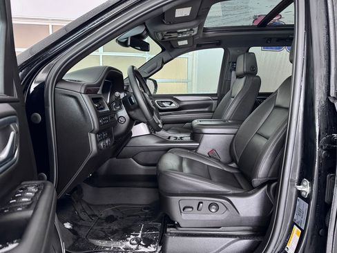 Certified 2023 Chevrolet Tahoe Z71 w/ Luxury Package image 12