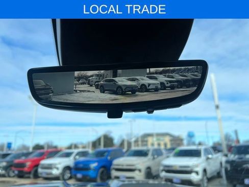 Used 2022 Chevrolet Silverado 1500 ZR2 w/ Technology Package image 38