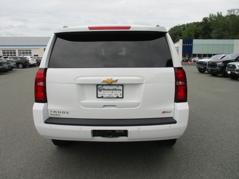 Used 2019 Chevrolet Tahoe LT w/ Off-Road Package AWD/4WD image 6