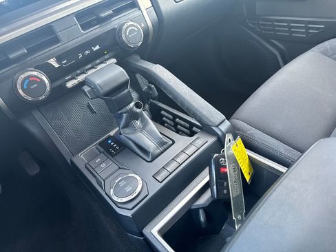 Certified 2024 Toyota Tacoma SR5 image 27