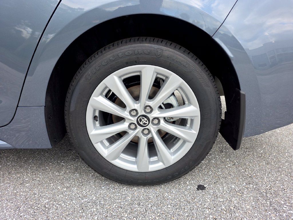 New 2027 Toyota Corolla LE w/ LE Premium Package FWD image 19