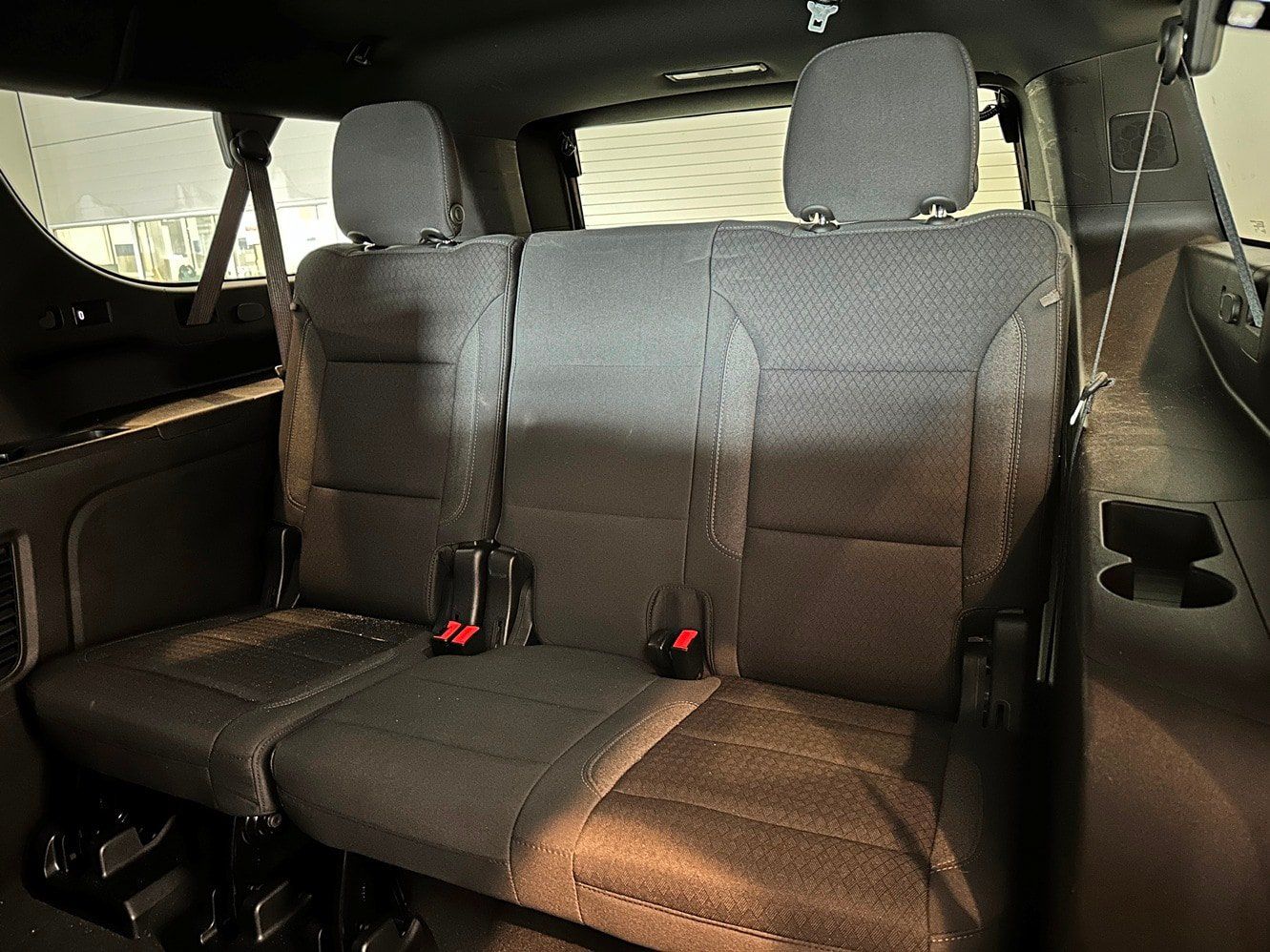 Used 2021 Chevrolet Suburban LS AWD/4WD image 13