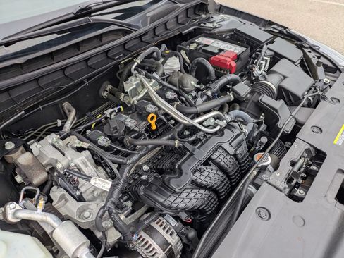 Used 2024 Nissan Altima 2.5 SR w/ SR Premium Package FWD image 42
