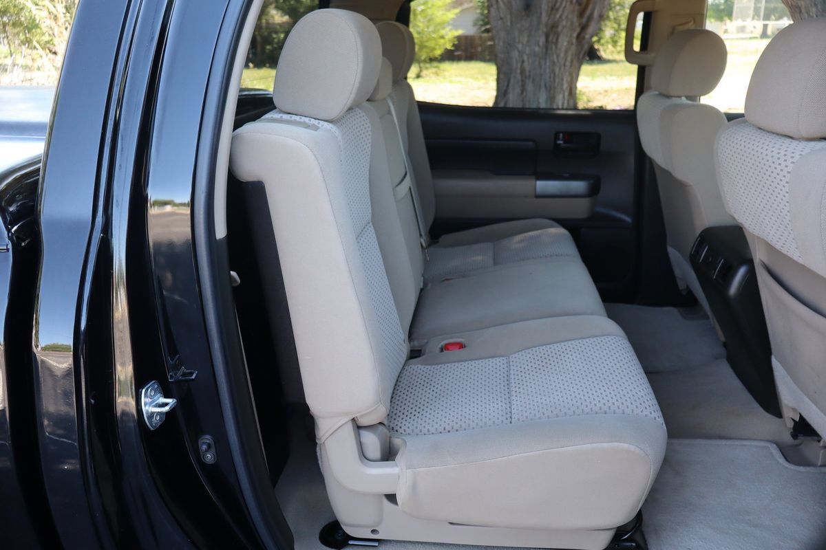 Used 2010 Toyota Tundra 2WD CrewMax w/ SR5 Pkg image 21