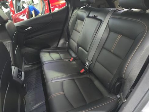 Used 2024 Chevrolet Equinox Premier AWD/4WD image 16