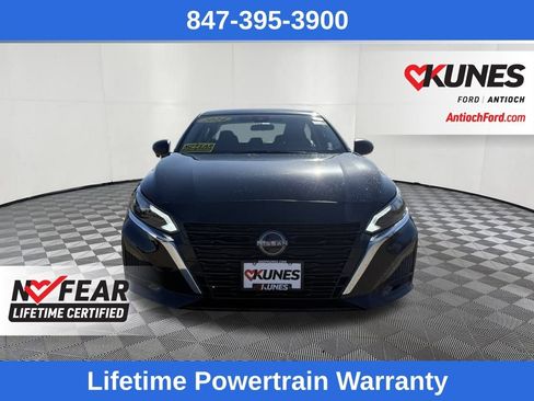 Used 2024 Nissan Altima 2.5 SV image 8