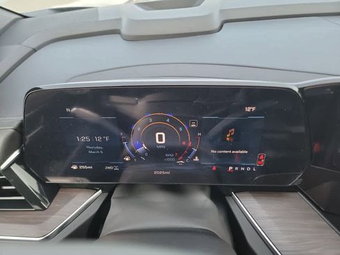 Certified 2026 Chevrolet Suburban LS image 15