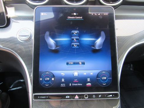 Used 2022 Mercedes-Benz C 300 Sedan image 47