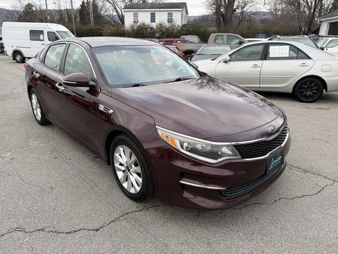 Used 2016 Kia Optima LX image 4