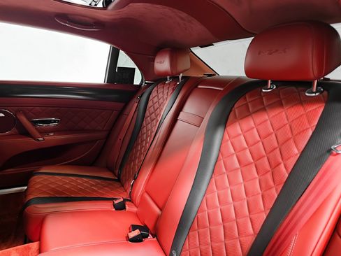 Used 2018 Bentley Flying Spur S W12 image 20